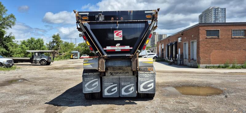 Gincor #SPIF, 48' quad axle live bottom trailer, air ride, tarp system, 132,167 lb. GVWR, 2023 - Image 6