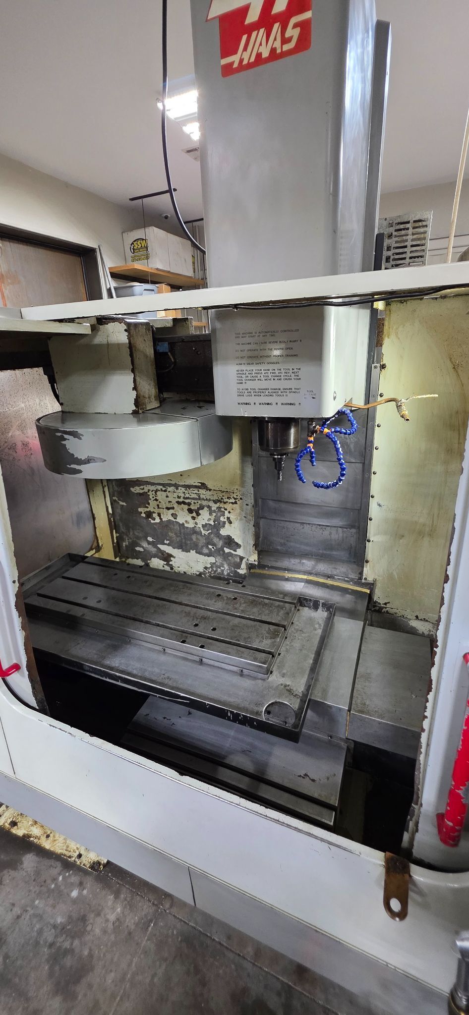 Haas #VF-2, CNC vertical machining center, 30" X, 16" Y, 20" Z, 8100 RPM, 20 automatic tool changer, CT40, 30 - Image 2