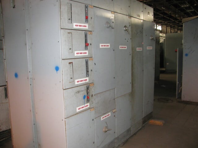 Furnas, low voltage motor control, (1) size 6, (3) size 1 - Image 1
