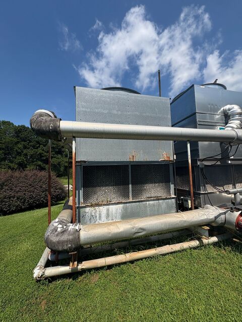 329 Ton, Evapco #AT-29-318, Two-Cell Cooling Tower, 81900 CFM, 15 HP fans, 2001 - Image 6
