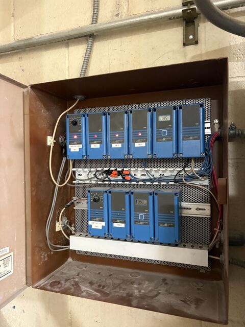 329 Ton, Evapco #AT-29-318, Two-Cell Cooling Tower, 81900 CFM, 15 HP fans, 2001 - Image 9