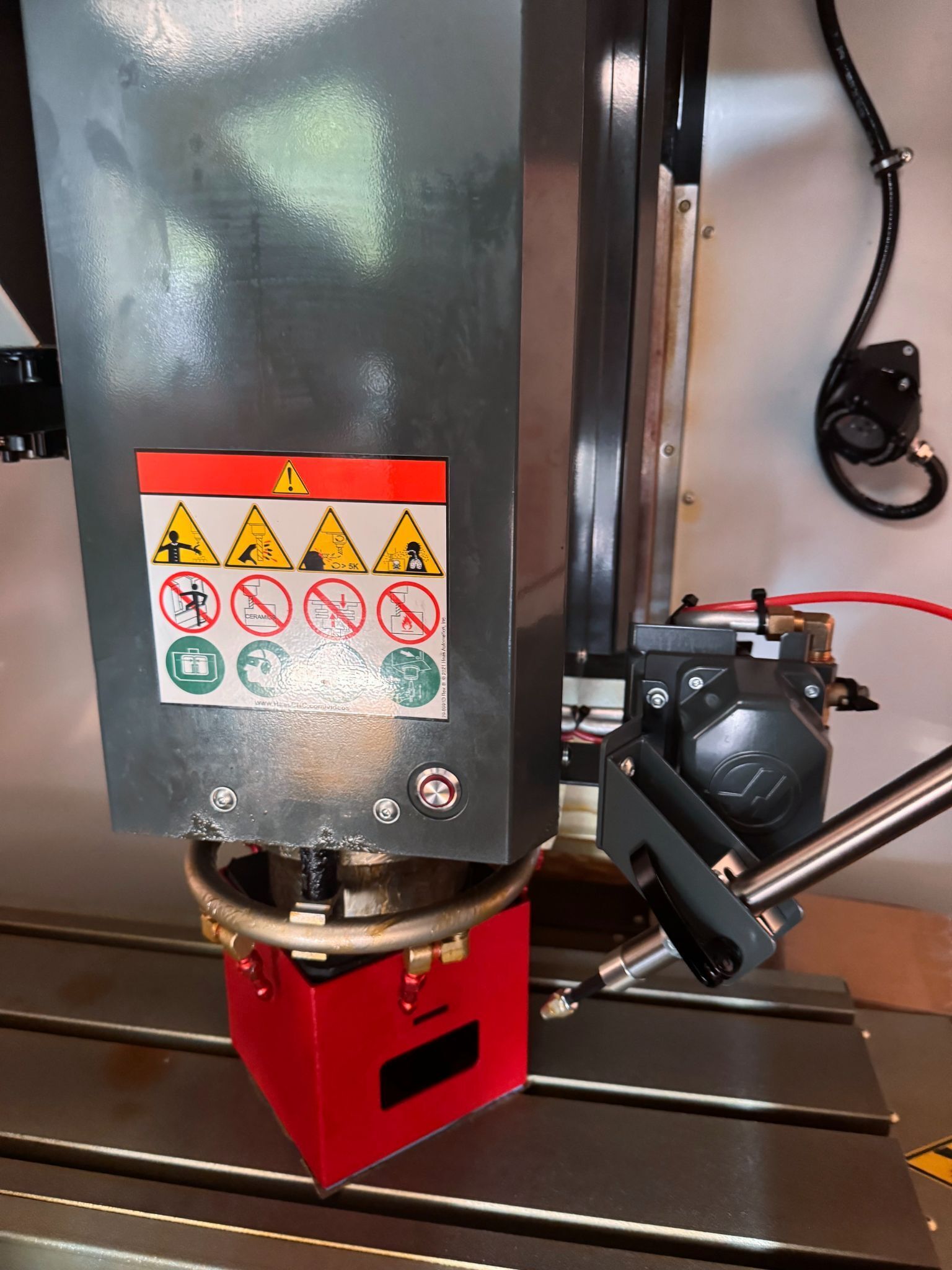 Haas #Super-Mini-Mill, 5-axis vertical machining center, w/ HA5C-T indexer, 16" X, 14" Y, 15" Z, 15000 RPM - Image 3