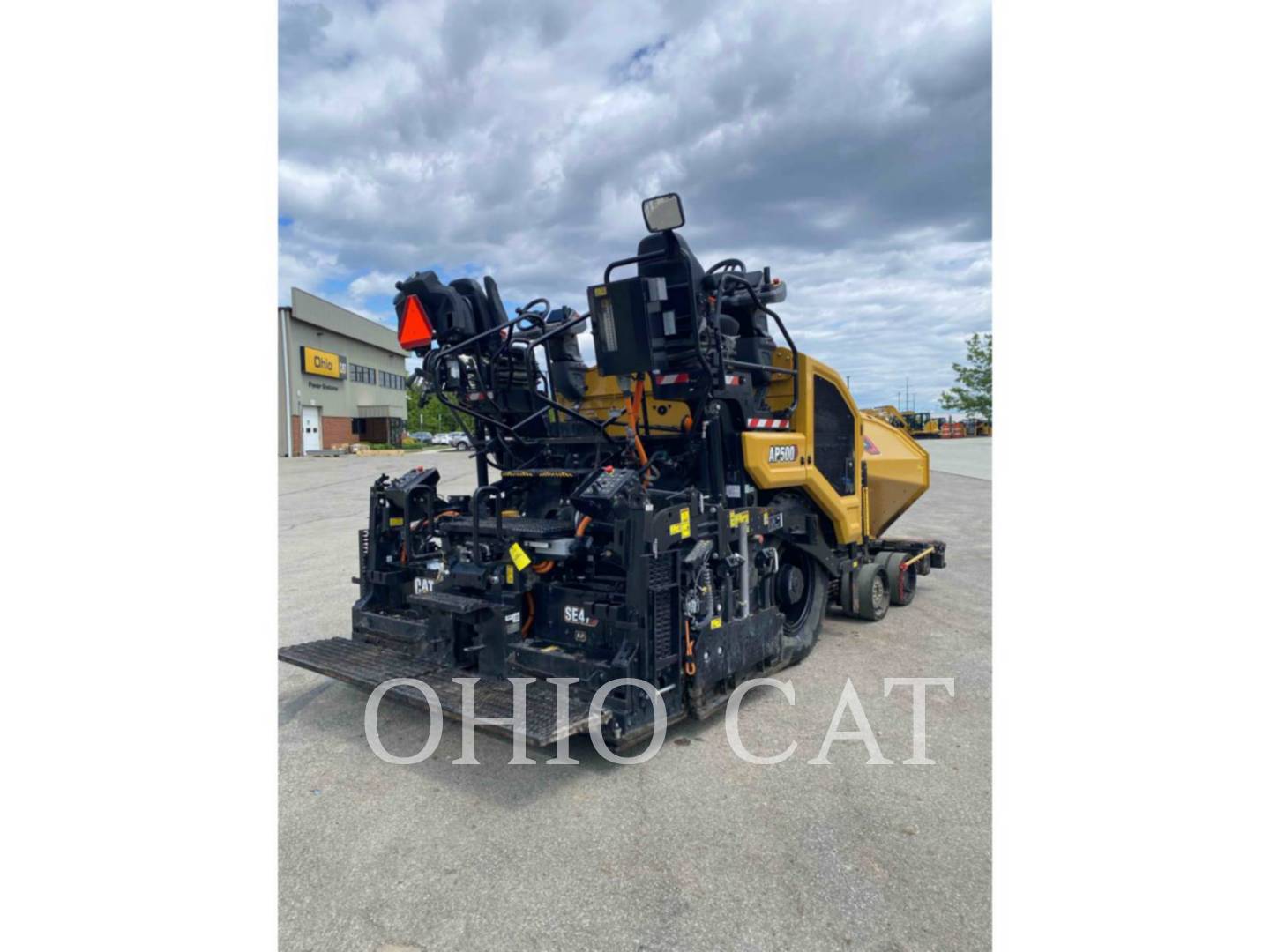 Caterpillar AP500, Asphalt Distributor, 487 hours, S/N: 63600137, 2025 - Image 3