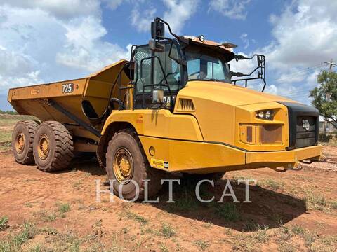 Caterpillar 725, Articulated Truck, 7378 hours, S/N: 3T900377, 2021 - Image 2