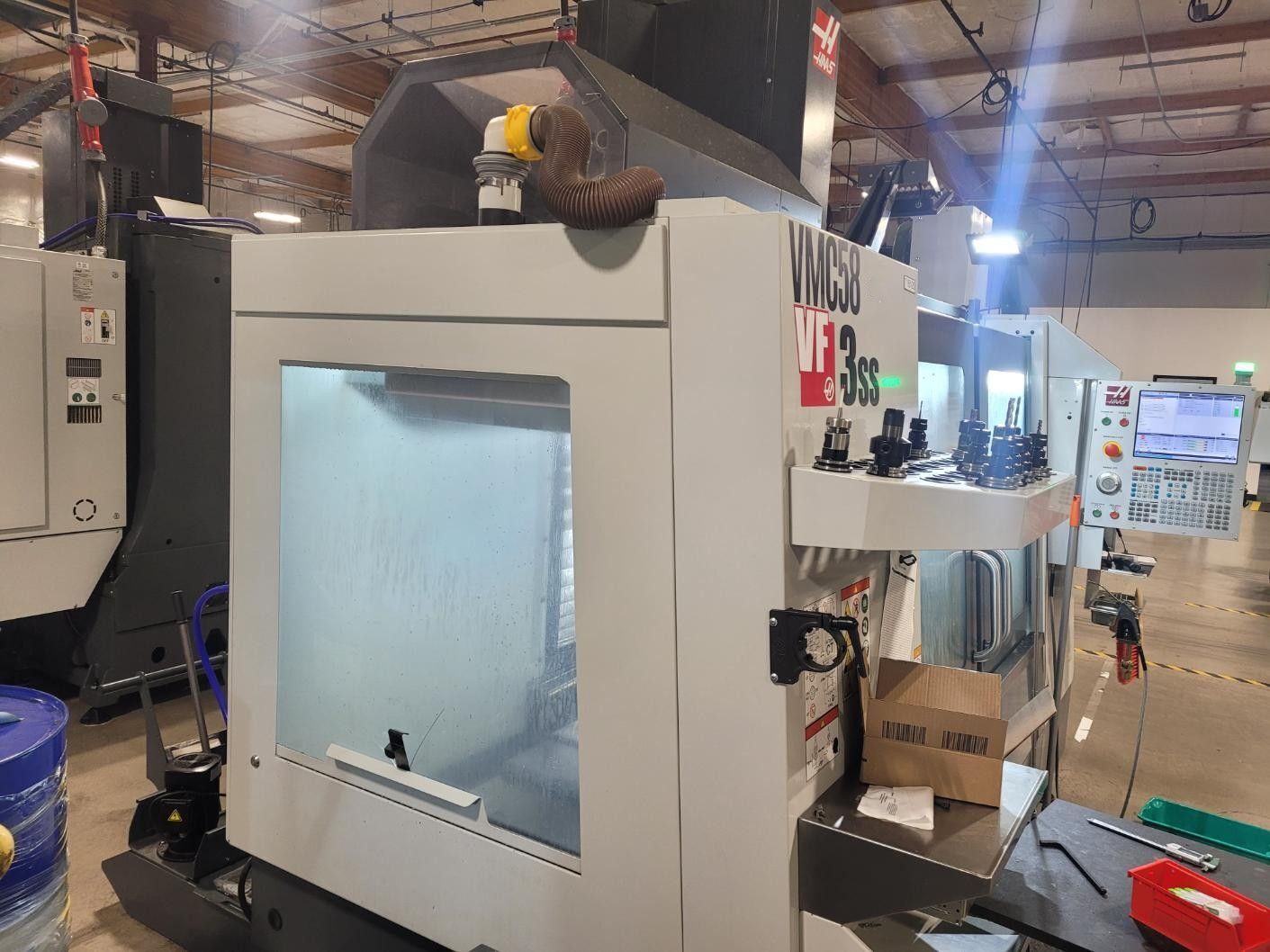 Haas #VF-3SS, CNC vertical machining center, 30 automatic tool changer, 40" X, 20" Y, 25" Z, 12000 RPM, 30 - Image 6