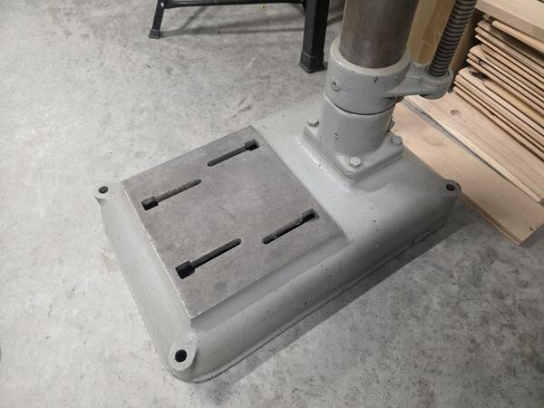 18" Buffalo Forge #18, floor model drill press, 1" drilling capacity, 14" x14" tbl., 5" stroke, #3MT, 1.5 HP - Image 6