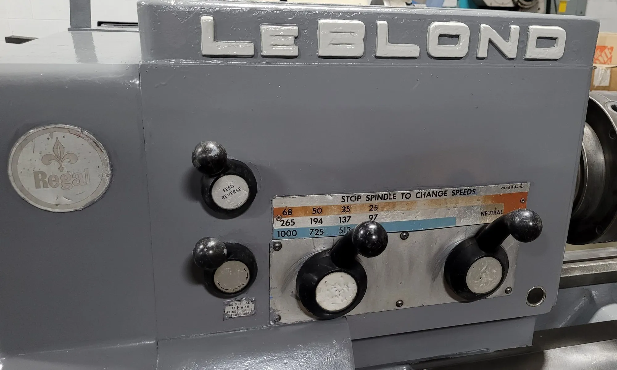 19" x 102" LeBlond #19-Regal, Engine Lathe, 10 HP, 25-1000 RPM, 10" 3-Jaw chuck, Follow Rest, 3x Steady Rest - Image 5