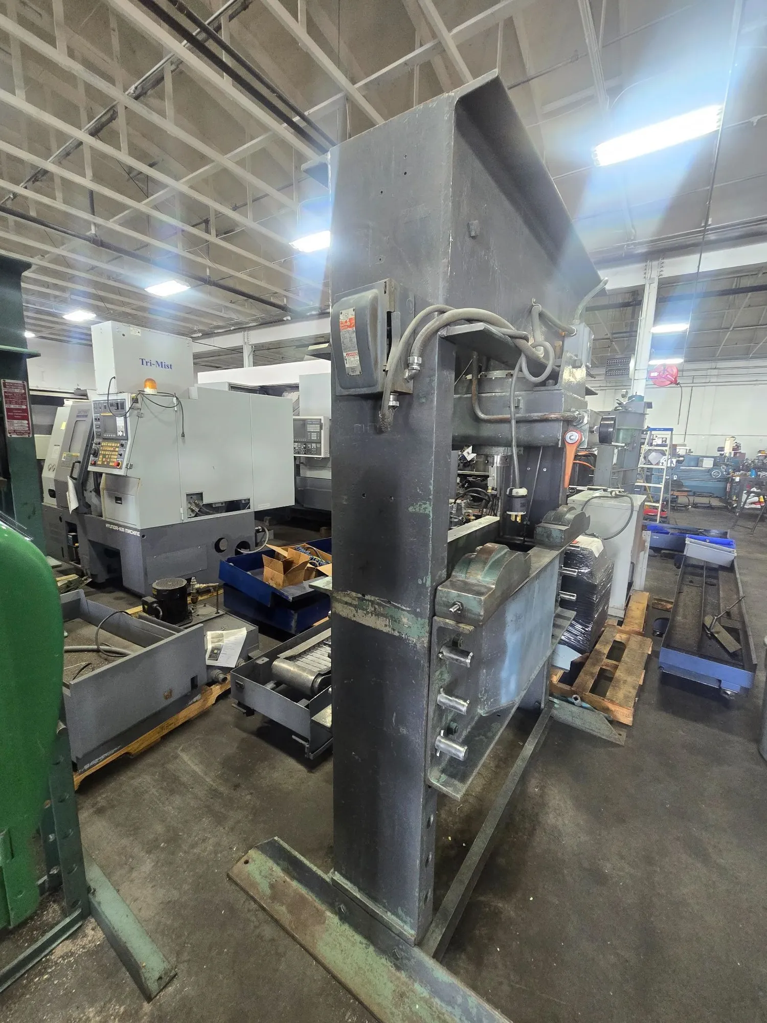 150 Ton, Dake #5-150A, Hydraulic H-Frame Press, 16" stroke, 24-3/4" Horiz. Travel, 220/440 V., 3 Ph., 3,000 - Image 5