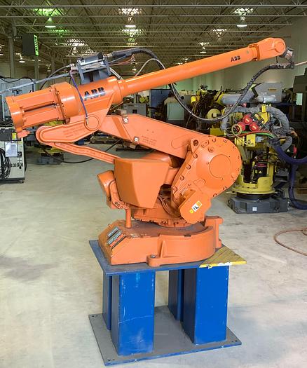 ABB IRB4400L/10, CNC MIG Welding Robot, 10kg Payload, 2530mm Reach, S4C Plus, 25804 hours, 2002 (2 available) - Image 1