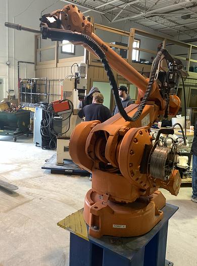 ABB IRB4400L/10, CNC MIG Welding Robot, 10kg Payload, 2530mm Reach, S4C Plus, 25804 hours, 2002 (2 available) - Image 4