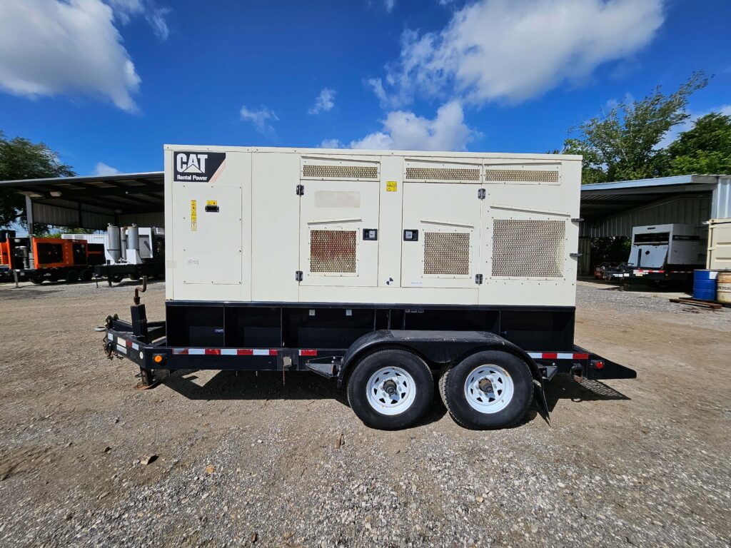 200 KW Caterpillar #XQ200-T4i, Mobile Diesel Generator, 1800 RPM, 480/208 Volt, 274/694 amps, EMCP 4.2 - Image 2