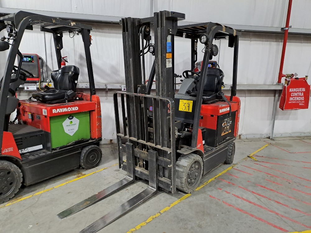 4000 lb. Raymond #4750C50S, electric forklift, 20' lift height, battery not included, Serial No. 475-21-13788 - Image 2