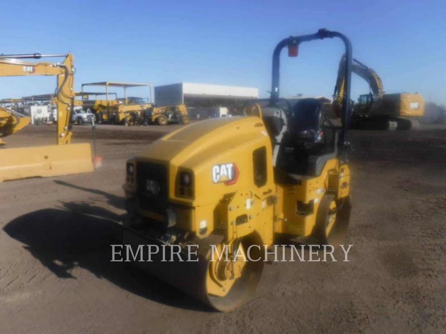 Caterpillar CB2.7, 1645 hours, S/N: 64800565, 2022 - Image 1
