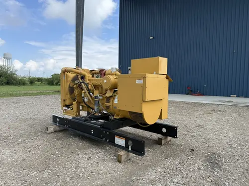 250 KW Caterpillar #3306, diesel generator set, 208 Volts, 3-phase, 574 hours, 382 HP @ 1800 RPM, EPA Tier 1 - Image 2