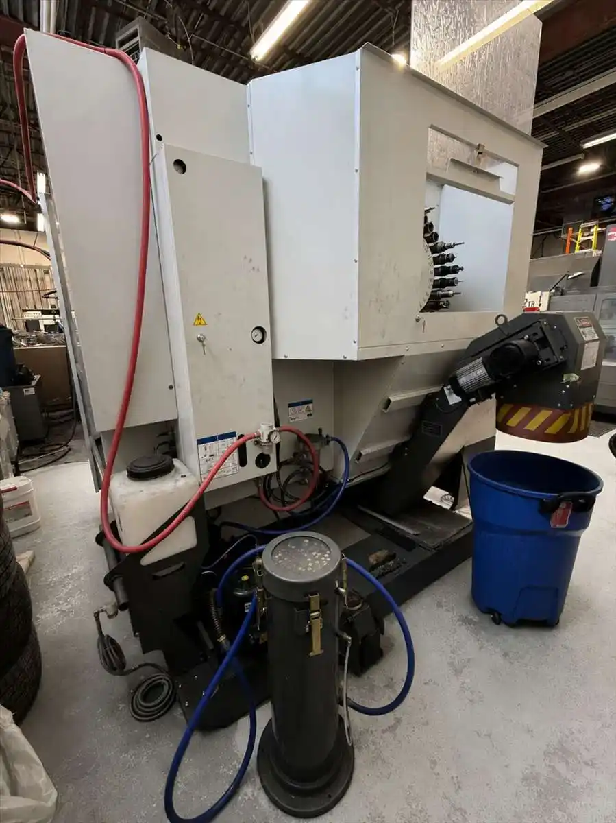 Haas #UMC-500, 5-Axis CNC vertical machining center, 24" X, 16" Y, 16" Z, 8,100 RPM, Cat 40, 30-ATC, 2-Axis - Image 10