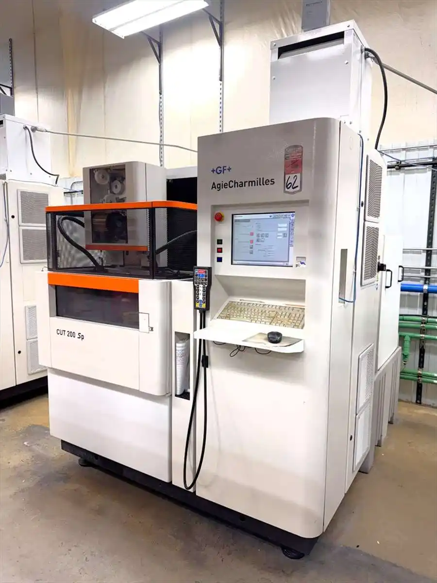 Charmilles #Cut-200-SP, wire Electrical Discharge Machine, 26.77" x 17.72" table, 13.8" X, 8.66" Y, 8.66" Z - Image 2