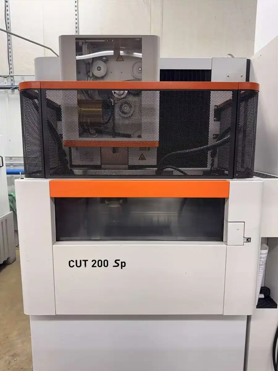 Charmilles #Cut-200-SP, wire Electrical Discharge Machine, 26.77" x 17.72" table, 13.8" X, 8.66" Y, 8.66" Z - Image 3
