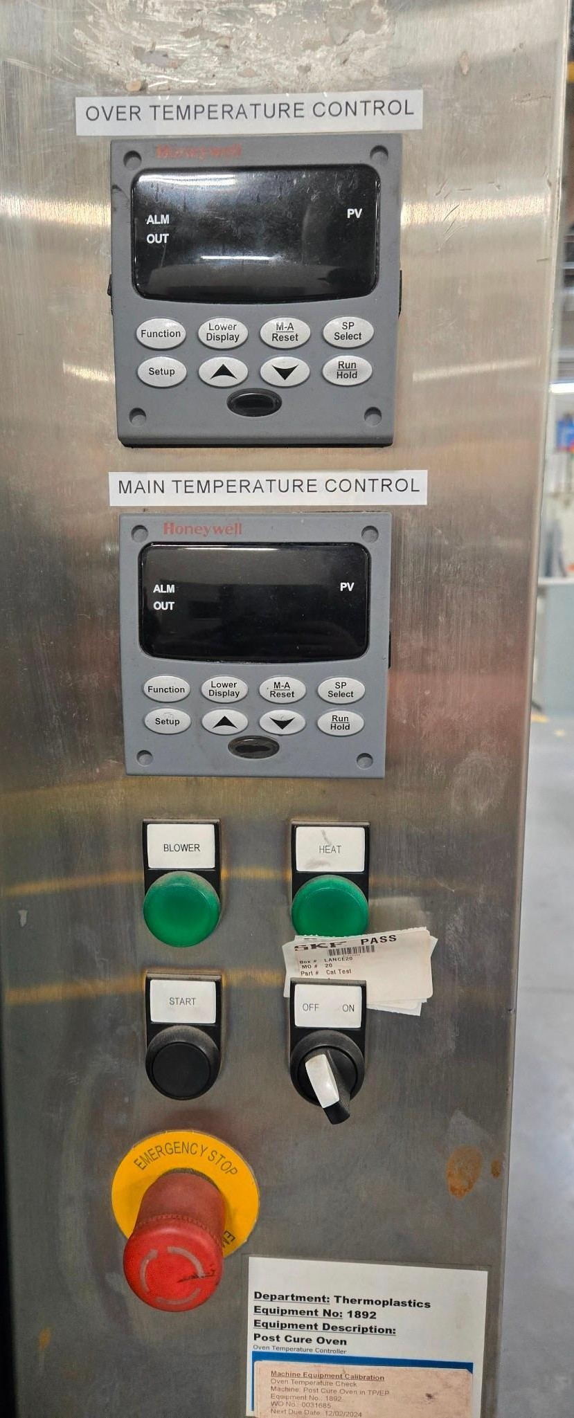 72" width x 78" H x 96" L, Grieve WTC686-500 Walk-In Oven, 500 °F, Electric - Image 2