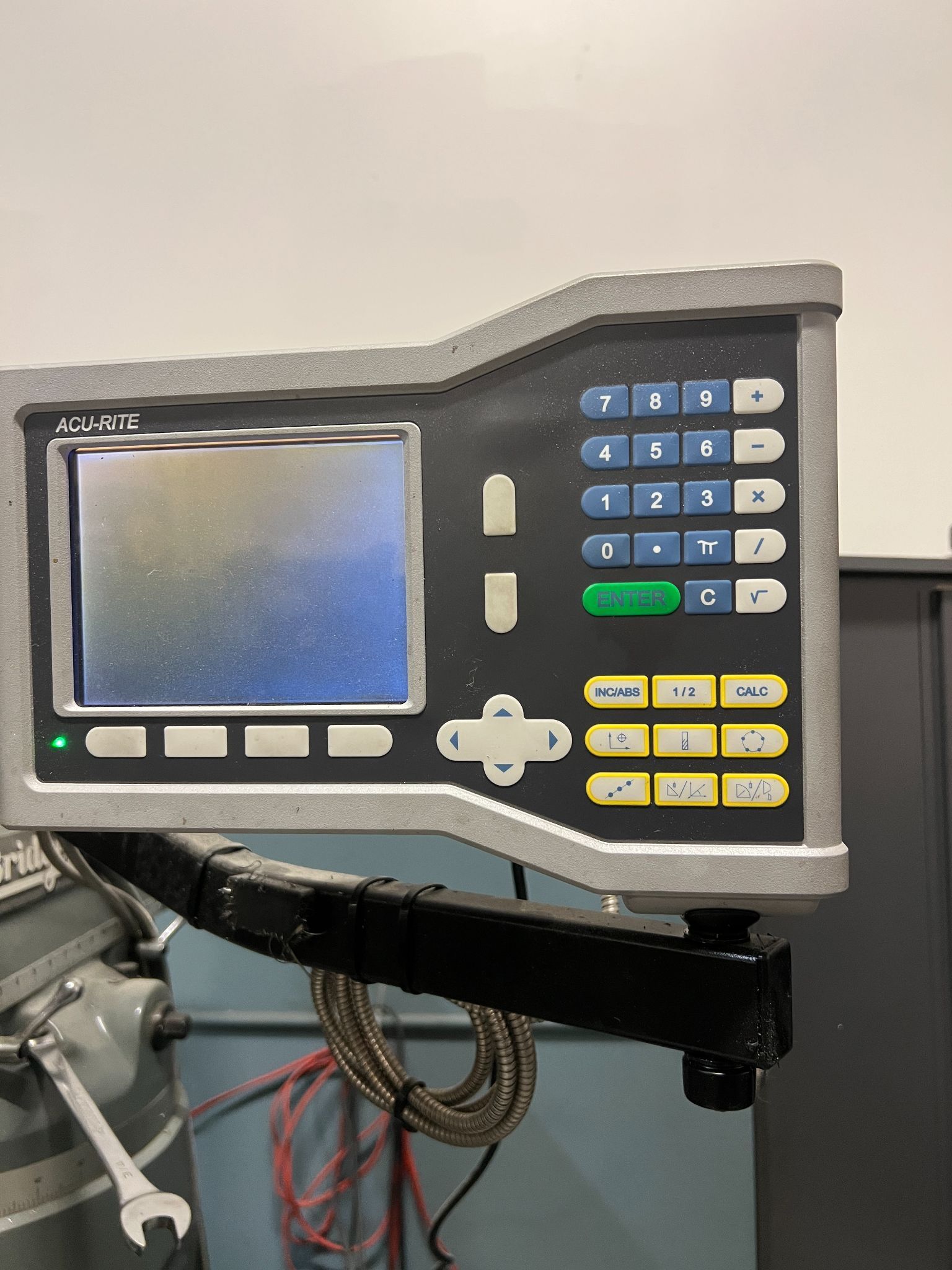 Bridgeport, vertical mill, 9" x49" table, 2 HP, 2-Axis Acu-Rite digital read out, variable speed, power - Image 2