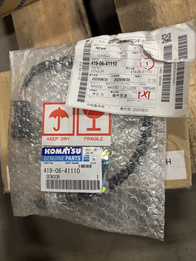 Komatsu #419-06-41110, Sensor & Cover, genuine parts, Lot of 2 - Image 6
