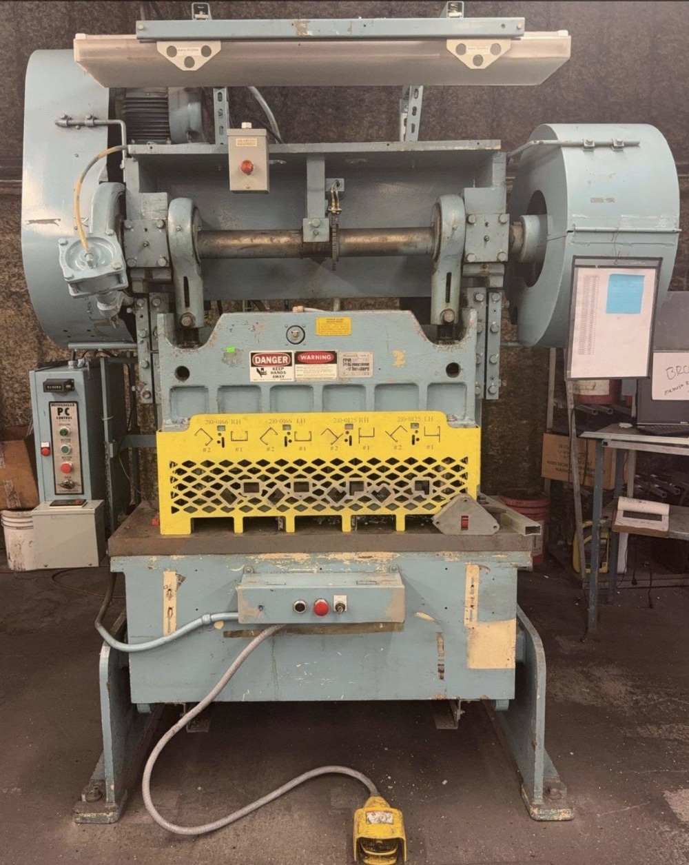 40 Ton Rousselle 4B48, 2" Stroke, 16" x 48" Bed, Air Clutch, From Service & Excellent, New 1988, Tag #16456 - Image 1