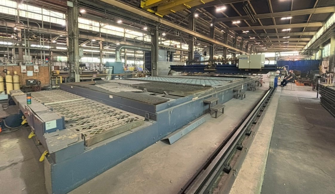 Messer #TMC4528-13-5823, CNC oxy-fuel cutting machine, (8) torch stations with individual lifters, dual rail - Image 1