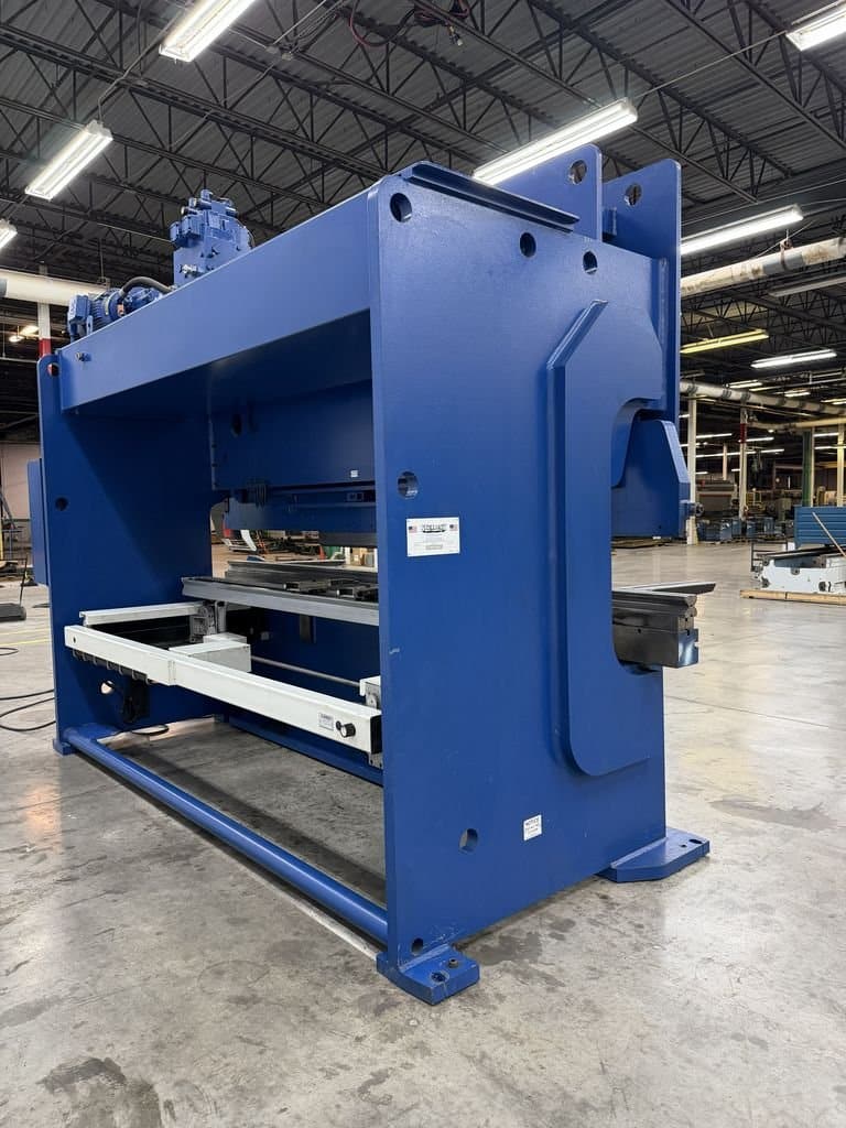 200 Ton, Standard Industrial #AB200-12, CNC Press Brake, 12' overall, 1260" between housing, 14" open, 8" - Image 4