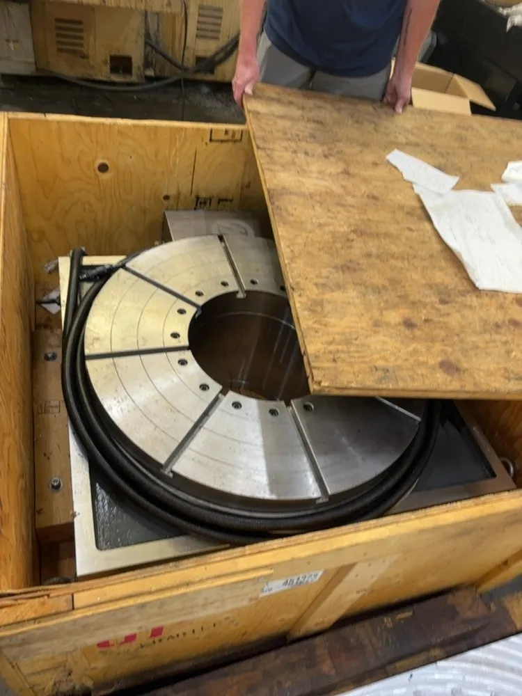 31" Haas #HRT800-VER-P12, Rotary Table Indexer, 320 hours - Image 2