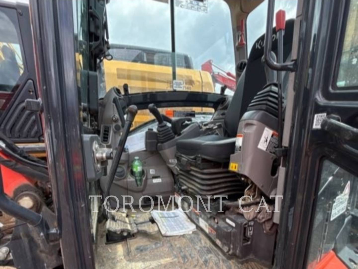 Kubota Tractor Corporation U55-5, Mini Excavator, 1074 hours, S/N: KBCDZ57CAN3A11382, 2022 - Image 8