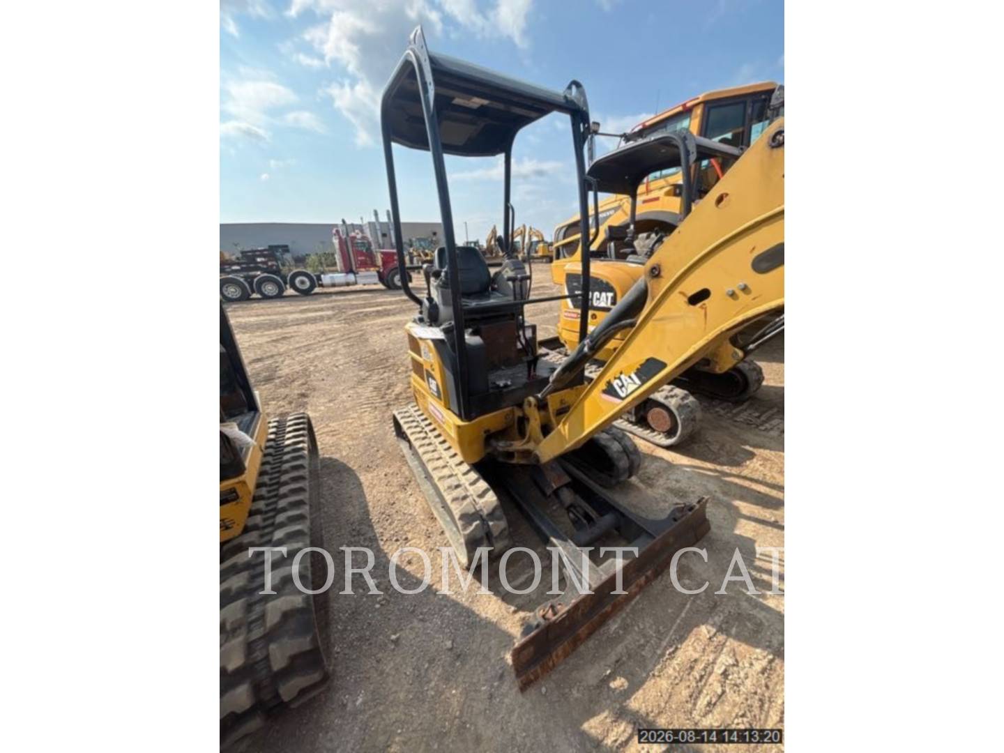 Cat 301.7DCR, Mini Excavator, 1184 hours, S/N: LJ800639, 2016 - Image 2