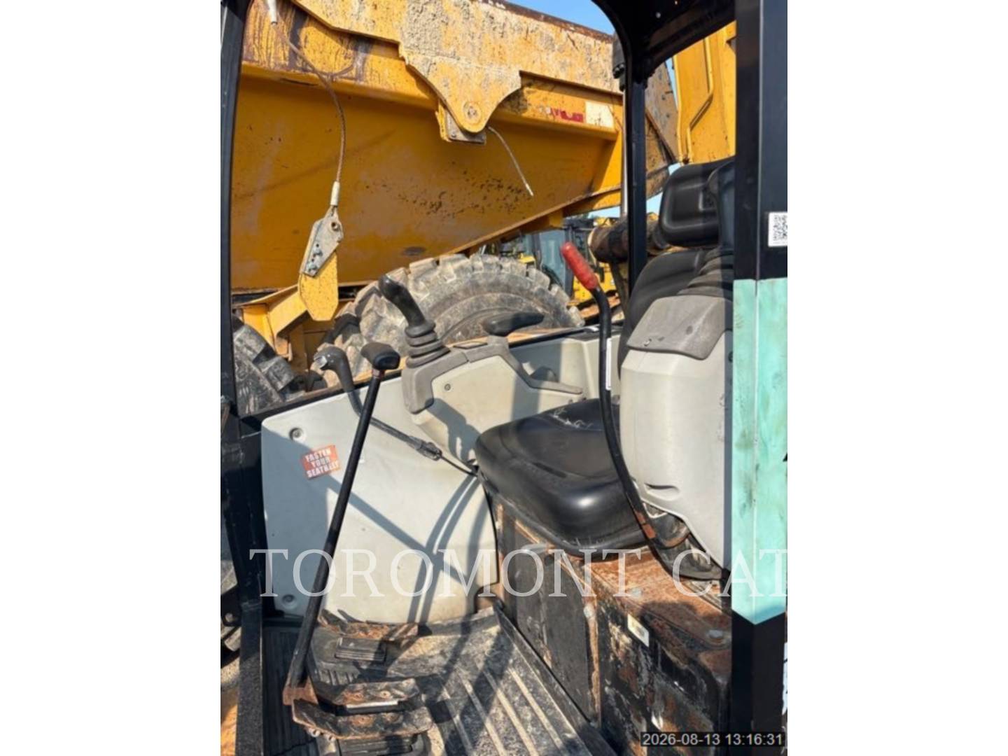 Cat 302.7DCR, Mini Excavator, 2144 hours, S/N: LJ700548, 2015 - Image 8