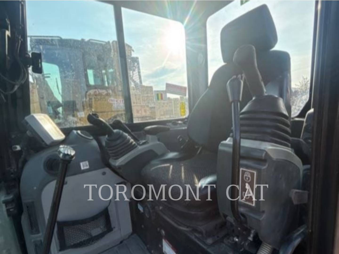 Cat 305.5E2CR, Mini Excavator, 3491 hours, S/N: CR503284, 2017 - Image 7