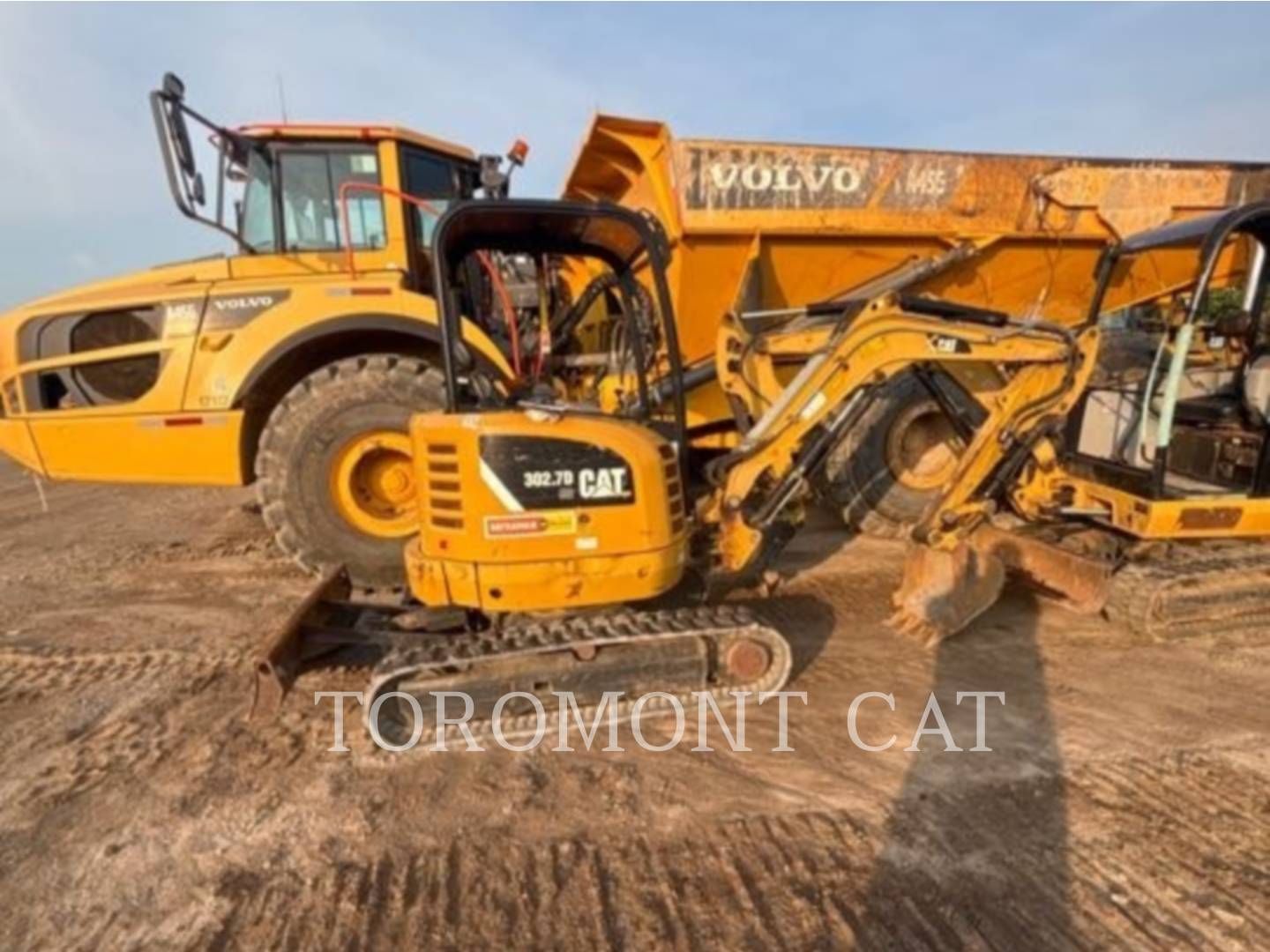 Cat 302.7D, Mini Excavator, 3639 hours, S/N: LJ700512, 2015 - Image 1