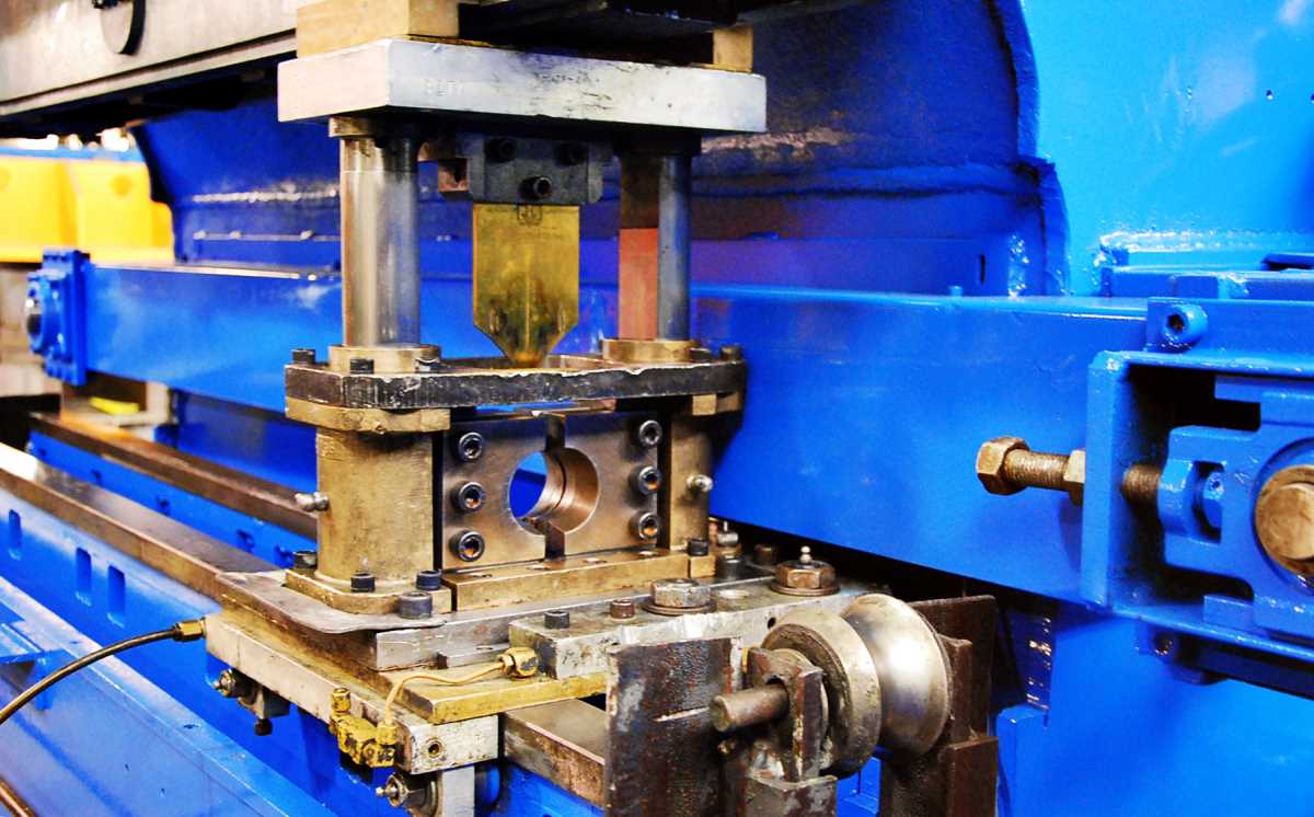 2.125" Alpha #SR-10-2-56, cut-off, 2-1/8" (53.97mm) x .085" (2.15mm), #3006 - Image 4