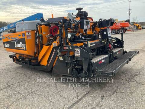 Lee-Boy 8510, Asphalt Paver, 384 hours, S/N: 8510-467237, 2025 - Image 2