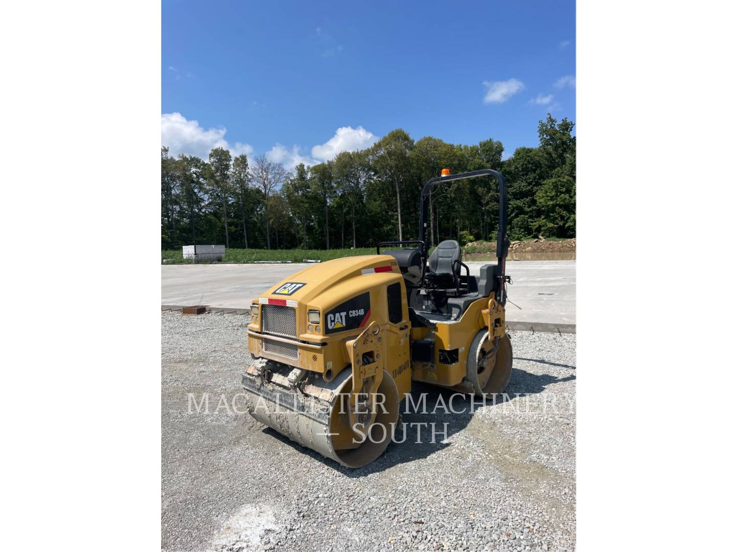 Caterpillar CB34B, 3475 hours, S/N: XB400408, 2017 - Image 1