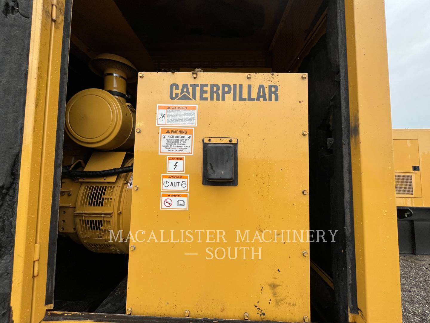 250 KW Caterpillar 3306B, Diesel, 1800 RPM, 208V, 450 hours, 2003 - Image 6