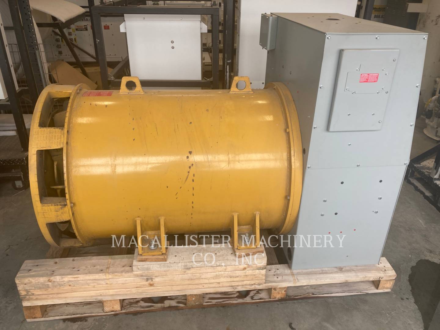 1000 KW Marathon 742FSM4532BW, Diesel, 1800 RPM, 4160V, 1995 - Image 1