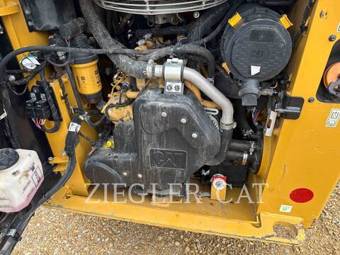 Caterpillar 239D3, 1948 hours, S/N: RWK00555, 2023 - Image 7