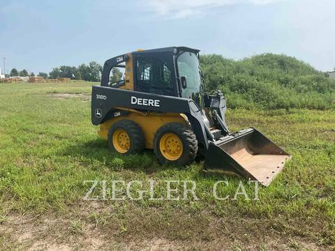 Deere & Co. 318D, Skid Steer Loader, 1130 hours, S/N: T0318DA182810, 2013 - Image 2