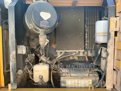 John Deere 120C, 12990 hours, S/N: FF120CX036615, 2007 - Image 8