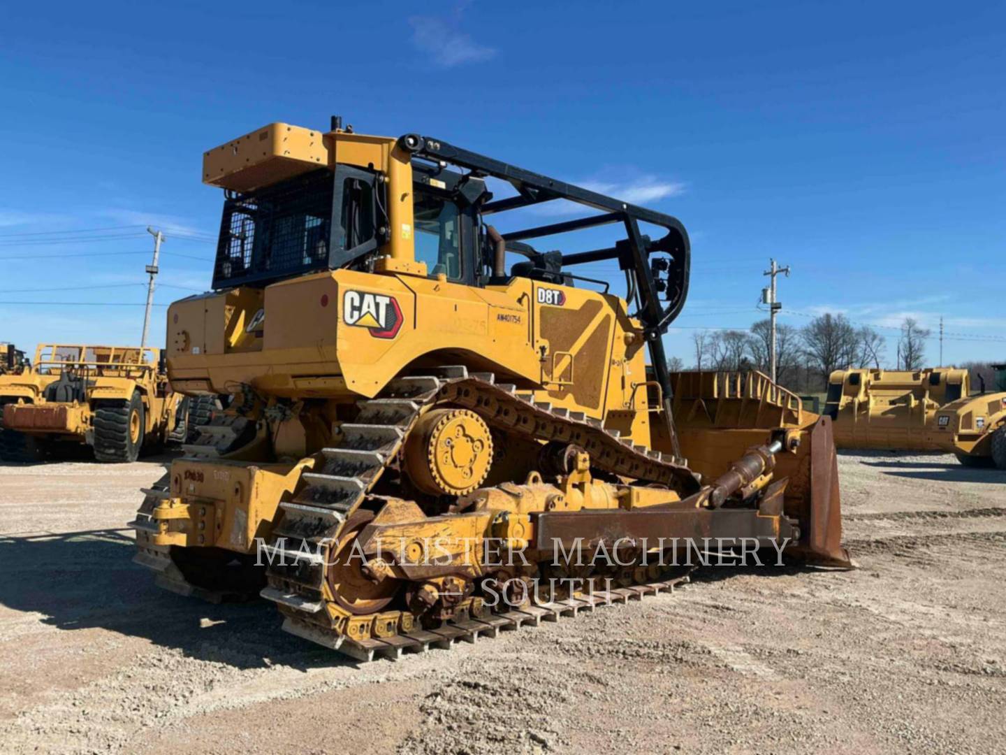 Caterpillar D8T, 3960 hours, S/N: AW401754, 2023 - Image 3