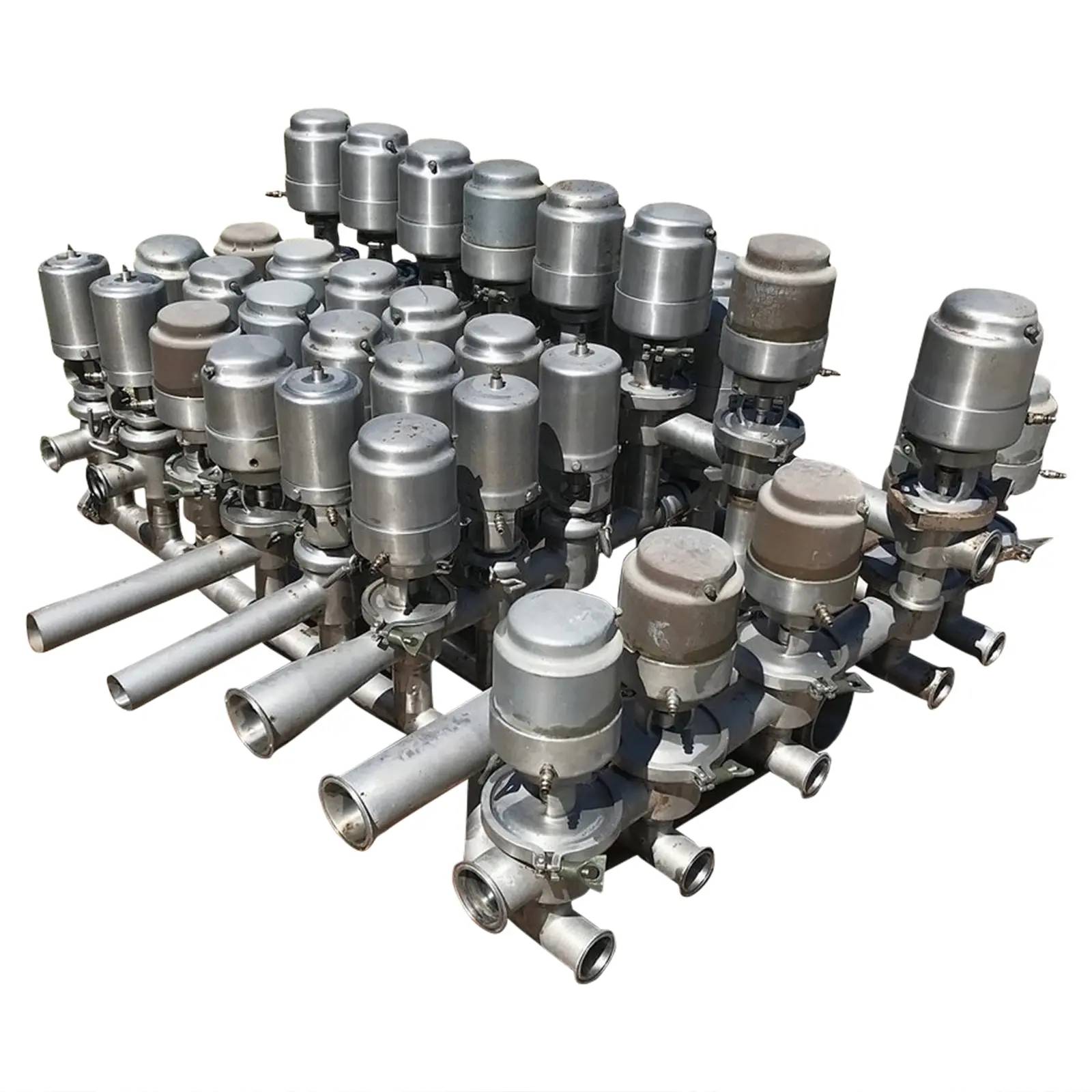Tri-Clover Tri-Flo, Stainless Steel Pneumatic Valve Cluster, (5) 2-1/2" x 2" & (37) 2" x 2" valves, 42 total - Image 2