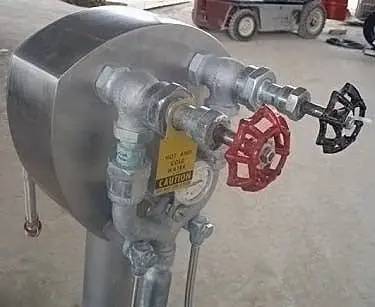 Strahman #M-750TM, Pedestal Series Mixing Unit Hose Station, 150 psi max. working pressure, 200°F max. - Image 4