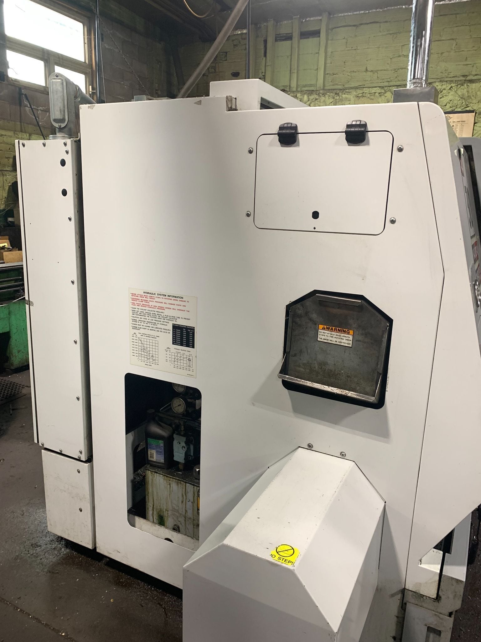 Haas #SL-30T, CNC lathe, 30" swing, 39" centers, 21" turning diameter, 10" chuck, 3" bar, 30 HP, 3,400 RPM - Image 3