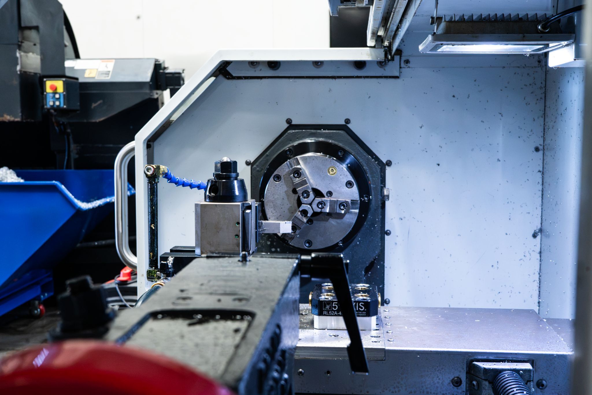 Haas #TL-1, CNC toolroom lathe, 16" swing, 30" machining length, 16" turning diameter, 2.3" spindle bore, 10 - Image 4