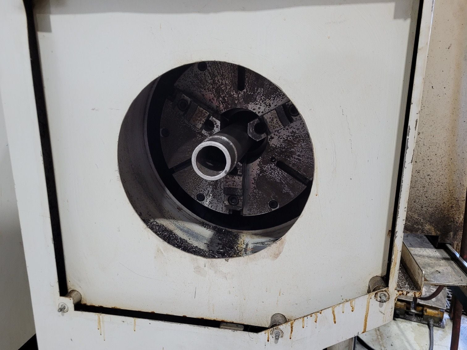 Mori Seiki #TL-40B, flat bed CNC lathe, 13.8" turning diameter, 116" Z, (2) 18" chucks, 4.6" bar, 40 HP - Image 5