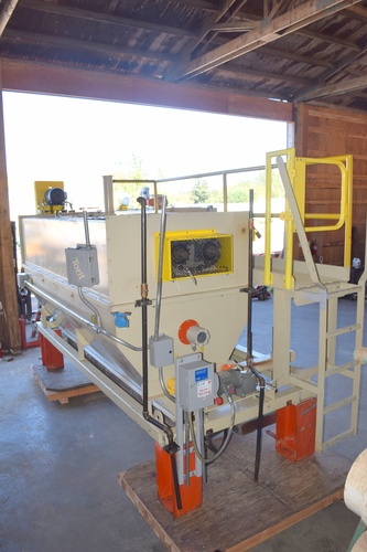 Horizontal Metering Surge Bin, 10' length, 9' surge metering bin, (2 available) - Image 7