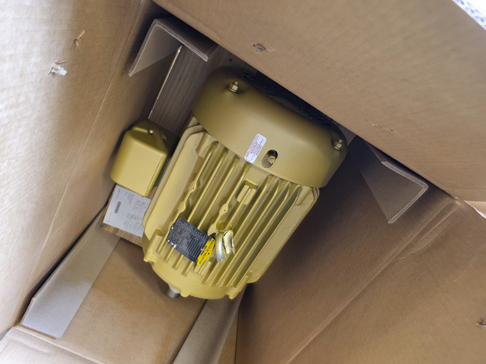 15 HP 1765 RPM Baldor #EM2333T, Frame 254T, TEFC, 230/460 Volts, 3 phase, AC Induction Motor, NEW - Image 5