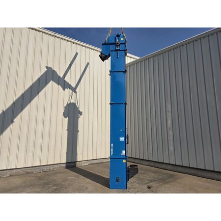 Universal Industries #U2TT-800ED, bucket elevator, 14'-10" discharge height, 7" x 4.5" HDPE buckets, 1 HP - Image 2